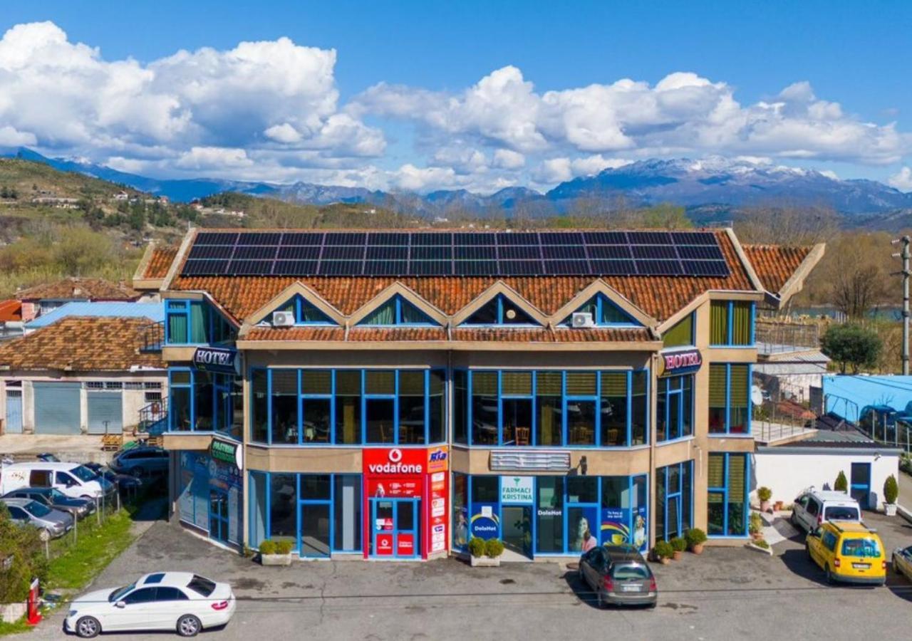 Hotel Ambasador Bahçallëk Buitenkant foto